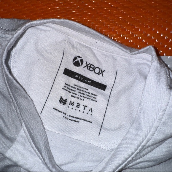 Official XBOX Gray White Graphic T-Shirt Men’s Size Medium - Picture 3 of 3